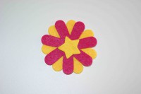 Ref 17    Broche mariposa en tonos cálidos con estrella central