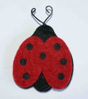 Ref 004  Broche mariquita