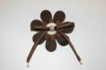 Ref 62     Broche flor en tonos marrones con lacito
